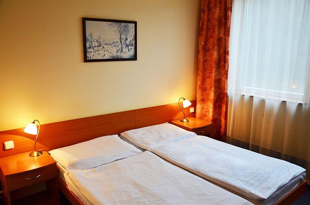 Albion Hotel 4*