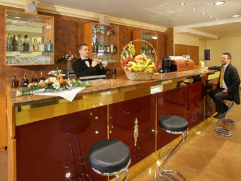Albion Hotel 4*