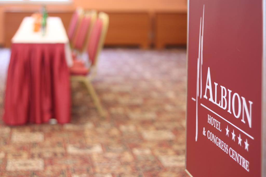 Albion Hotel 4*