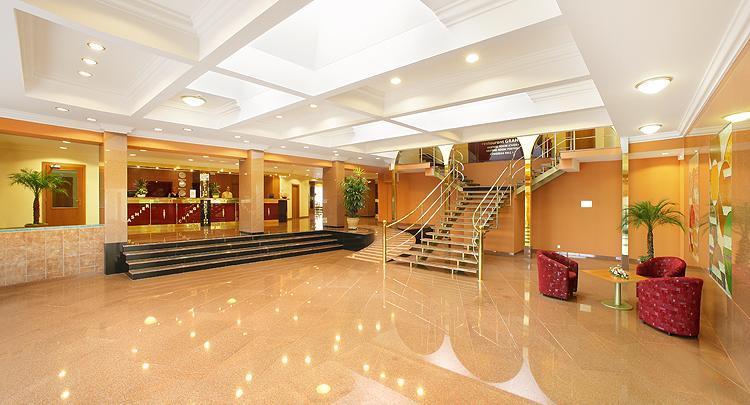 Albion Hotel 4*